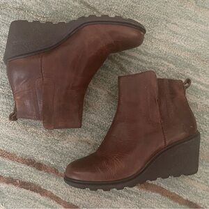 Timberland Brown Leather Wedge Ankle Boots Size 6